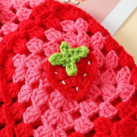 Strawberry Bucket Hat Crochet